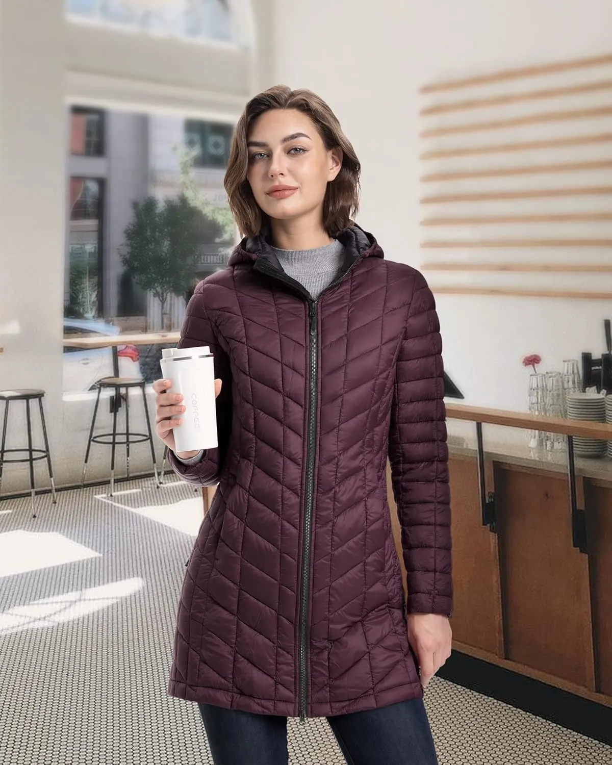 33,000ft Women's Long Puffer Jacket with Hood, Lightweight Warm Puffy Quilted Winter Coats